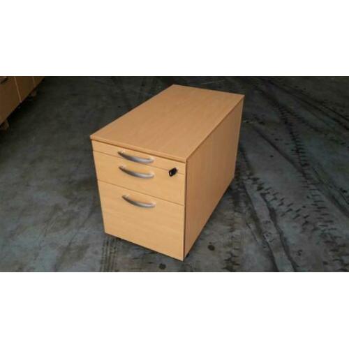 0436. Ladekastje bureau / ladeblok / 3 stuks