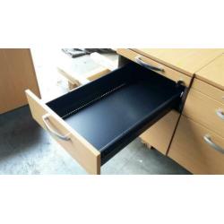 0436. Ladekastje bureau / ladeblok / 3 stuks