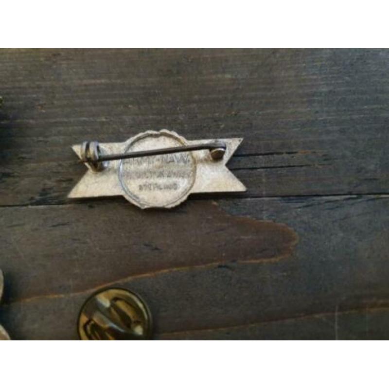 Us ww2 rank pins ea.