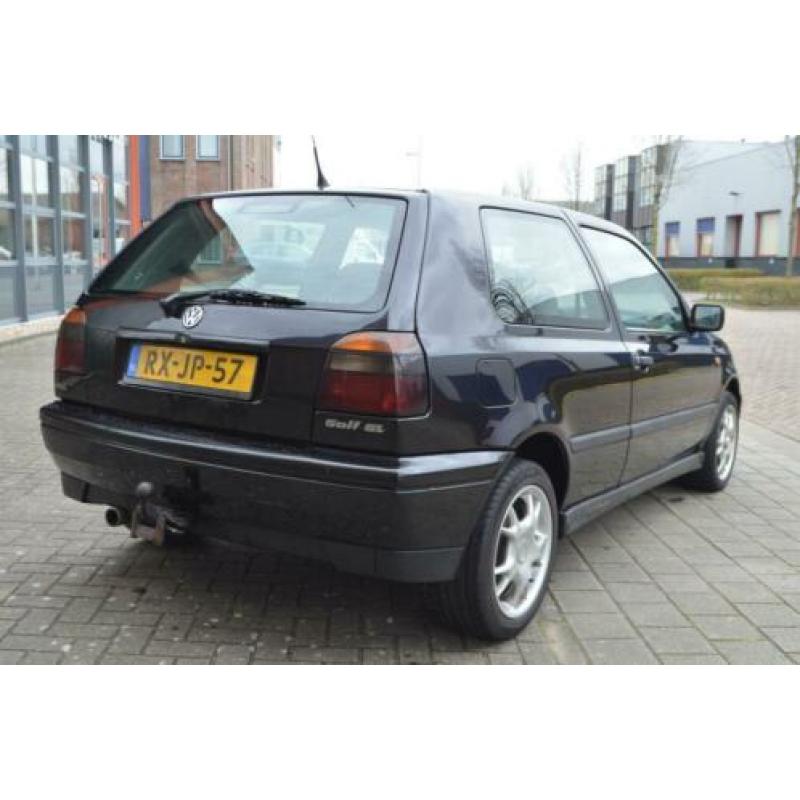 Volkswagen Golf 1.8 90pk GL clima, goed rijdend, lange apk
