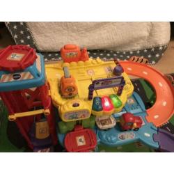 Te koop Toet Toet autogarage