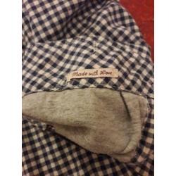 Mooie blouse in ruit met tricot binnen zijde. Maison scott