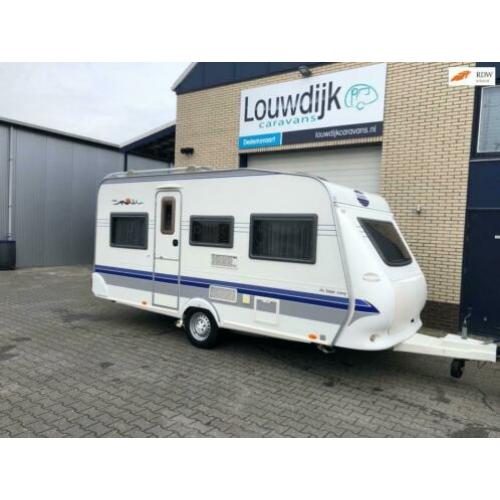 HOBBY De Luxe 450 UF '06 (Mover, Vastbed)