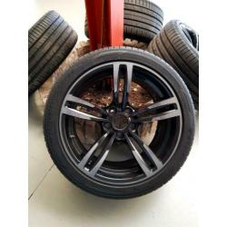 BMW M3 F80 M4 F82 orginele 437 M 19" breedset ///M set