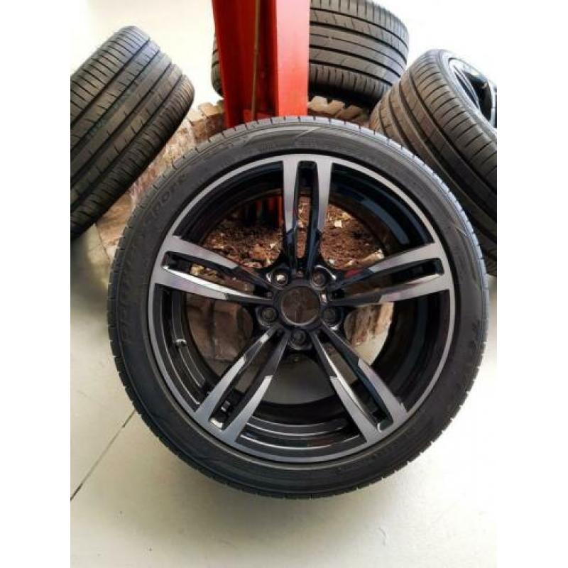 BMW M3 F80 M4 F82 orginele 437 M 19" breedset ///M set