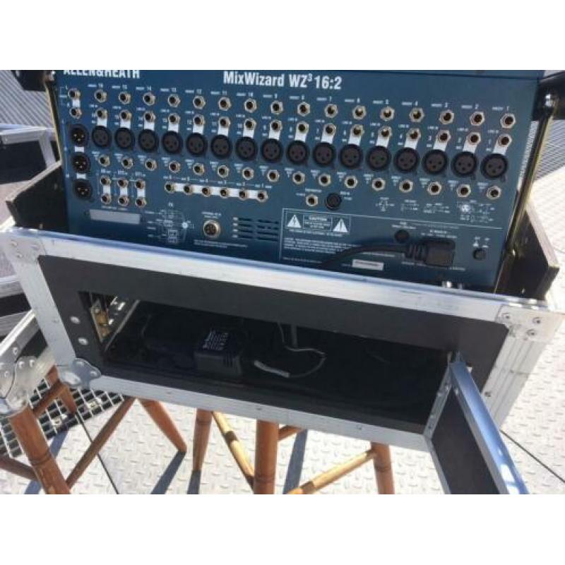 Allen & Heath Mixwizard WZ3 16 incl flightcase