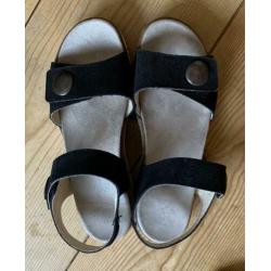Iris / Zwarte leren sandalen Maat 39