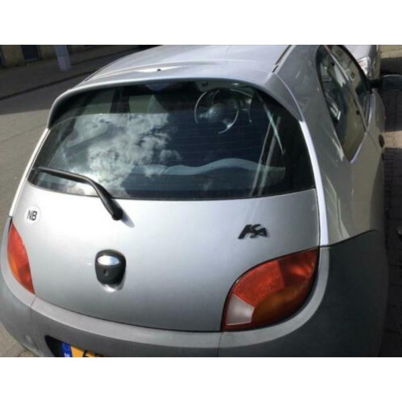 Ford KA 1.3 I 51KW 2003 Grijs 60.000km prima staat