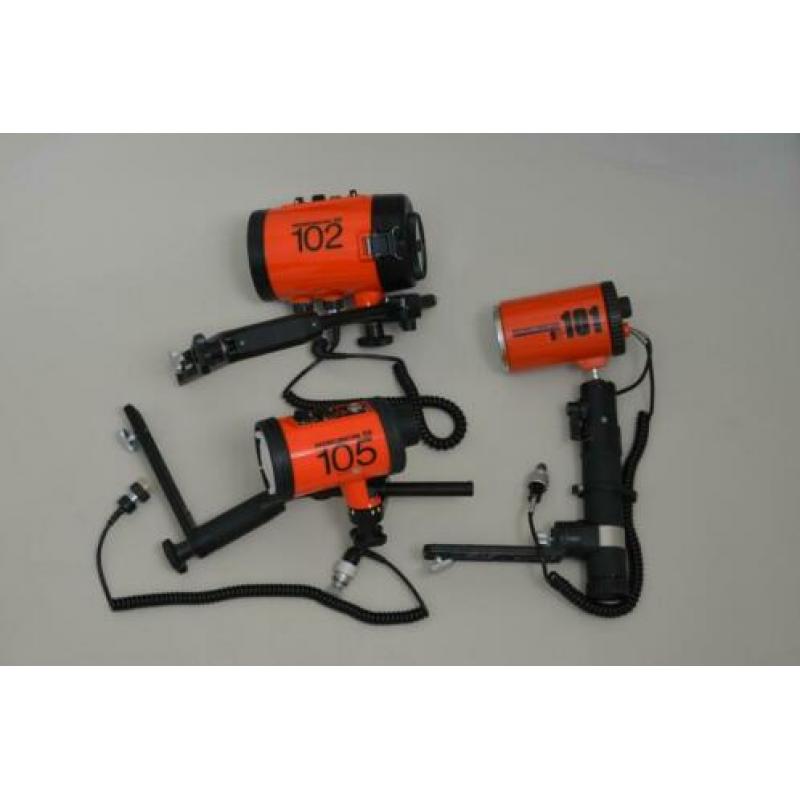 Nikonos flitsers