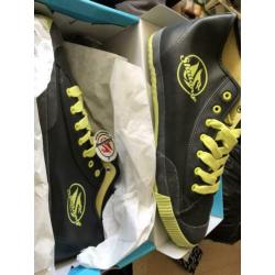Sneakers mt 44 van shulong