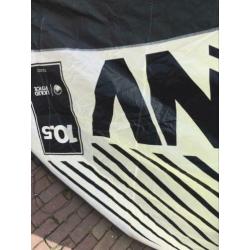 Liquid force nv 10.5 & 7m bar alleen bij kites