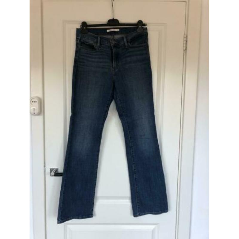 Levi’s Bootcut jeans maat 29x32