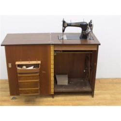 Gritzner naaimachine meubel 72640