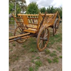 Antieke hooiwagen