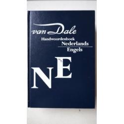 Dikke van Dale. Handwoordenboek.