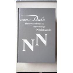 Dikke van Dale. Handwoordenboek.