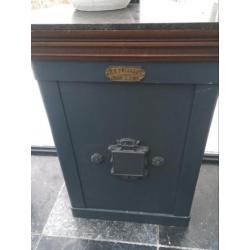 Collectes item! antieke kluis puissant