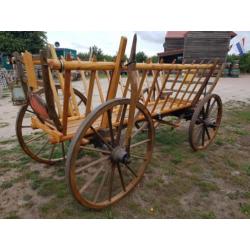 Antieke hooiwagen