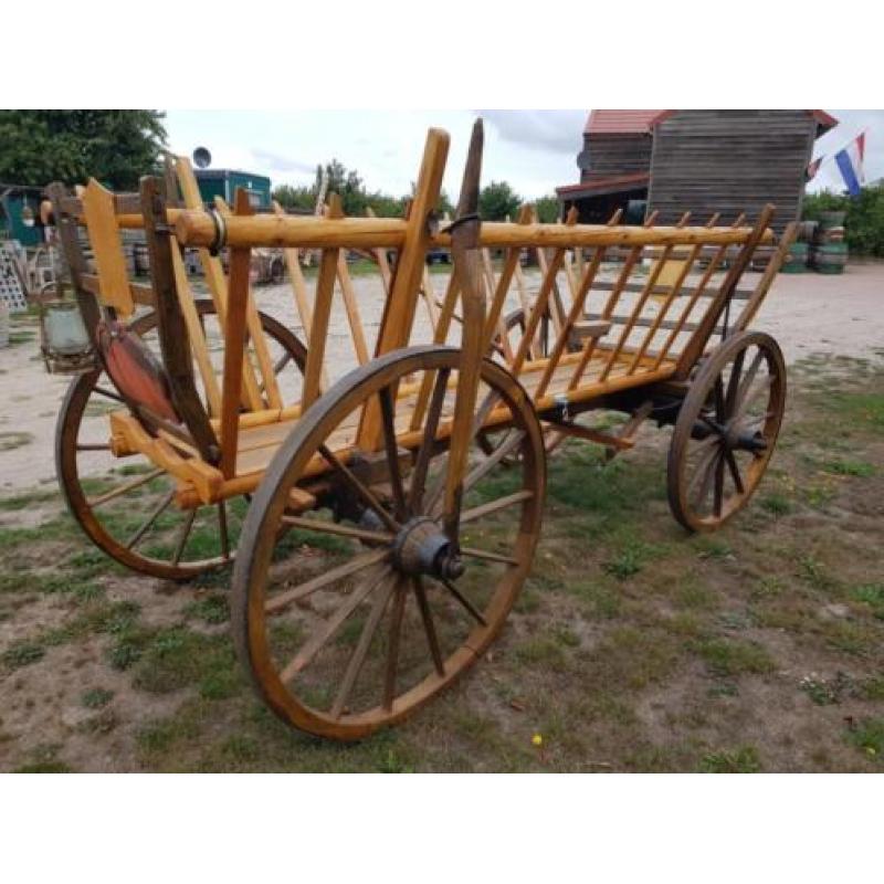 Antieke hooiwagen