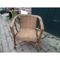 Oud kinderstoeltje,ca 1930,€17,50
