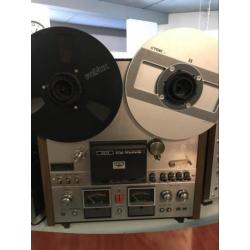 Akai 600DB in zeer nette staat.