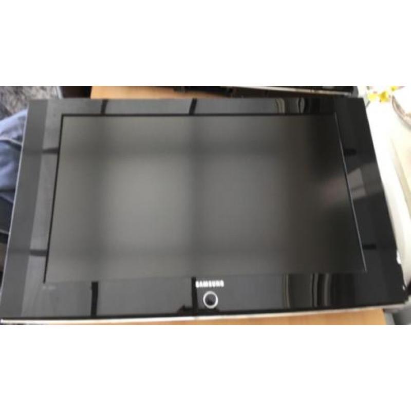 Samsung tv 80 cm
