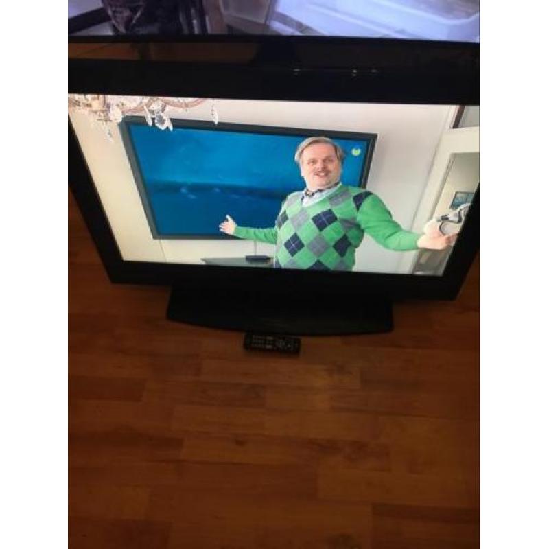Philips LCD full HDTV 37 inch