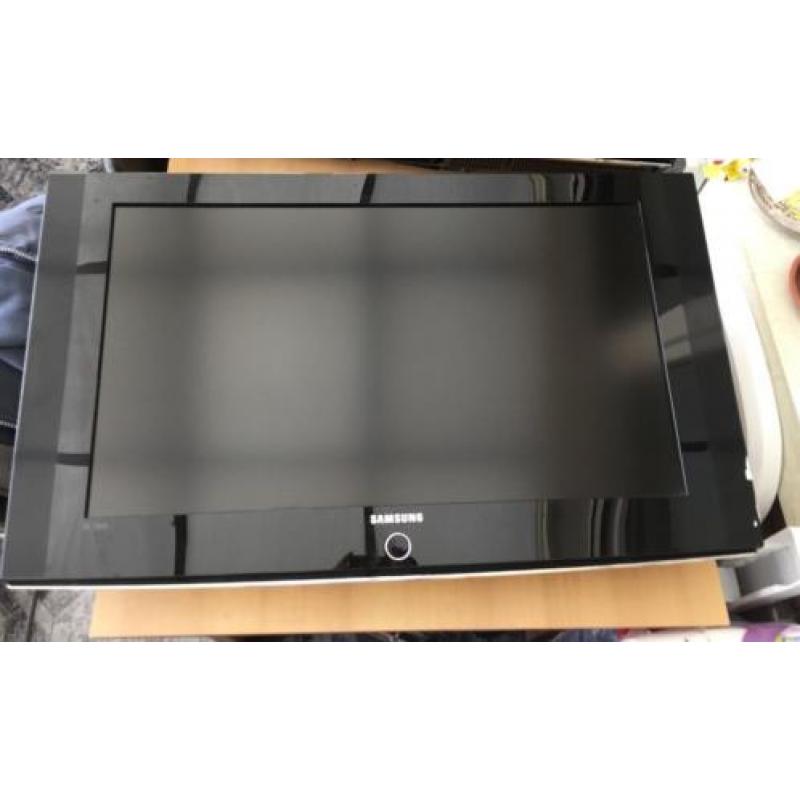 Samsung tv 80 cm
