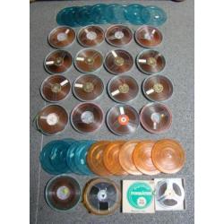 te koop.19x div.reels in ronde box