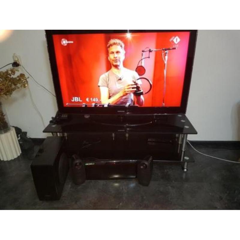 Samsung tv 52 inch compleet met tv kast +SURROUND SET