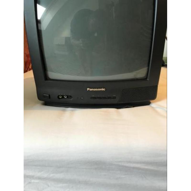 Oude kleine tv Panasonic