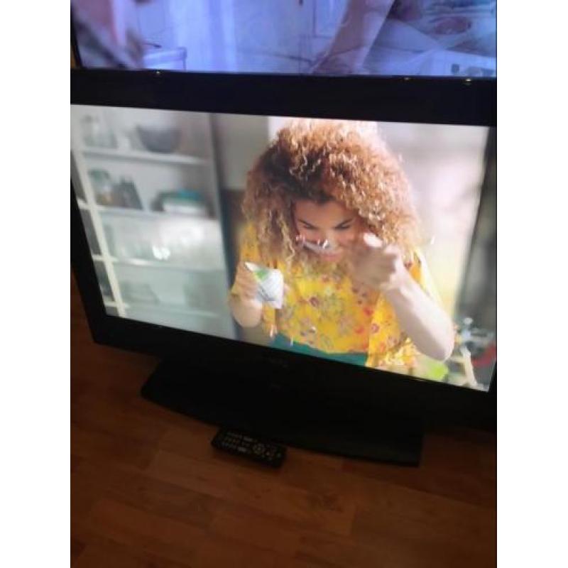 Philips LCD full HDTV 37 inch