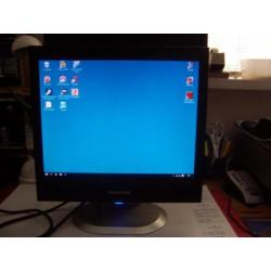 17 " Packhard-Bell monitor