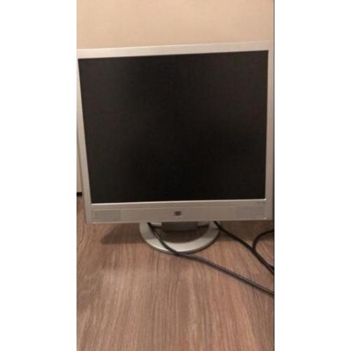 Computer schermen Hp en Dell