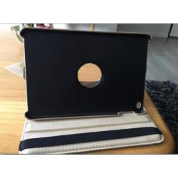 Ipad mini case + screenprojector