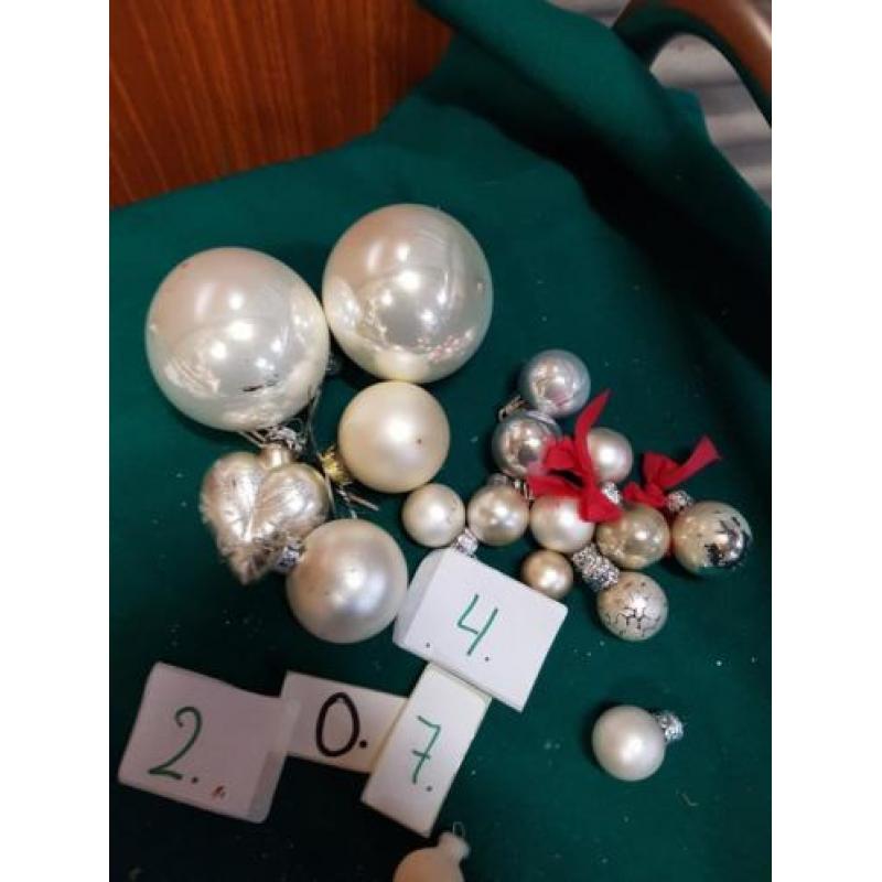 Kerstballen geel/wit, diverse zie foto's