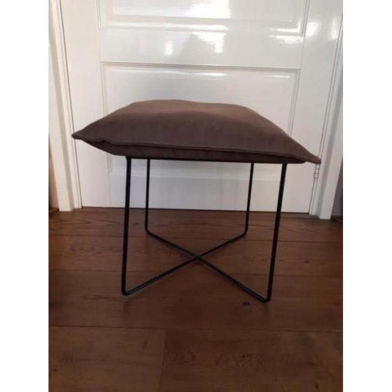 Nieuw leren krukjes 2 stuks, 42x42 en 40x60 35 cm hoog