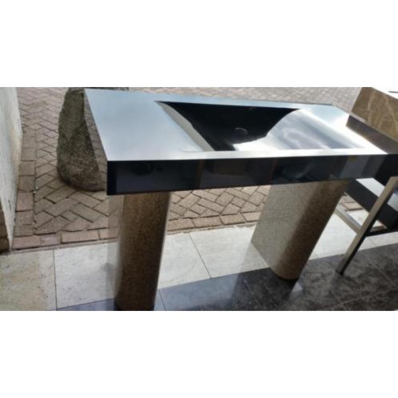 Volledig massief granieten wastafel
