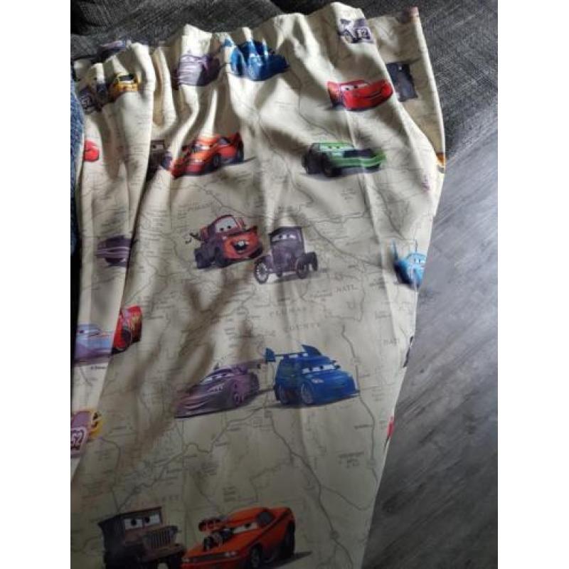 Te koop gordijn CARS!!! 140x 220 haakjesgordijn