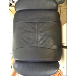 Voetenbank leder donkerblauw