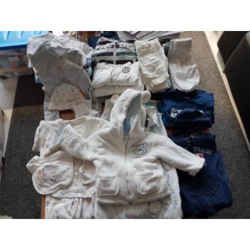 krat kinderkleding maat 50/56