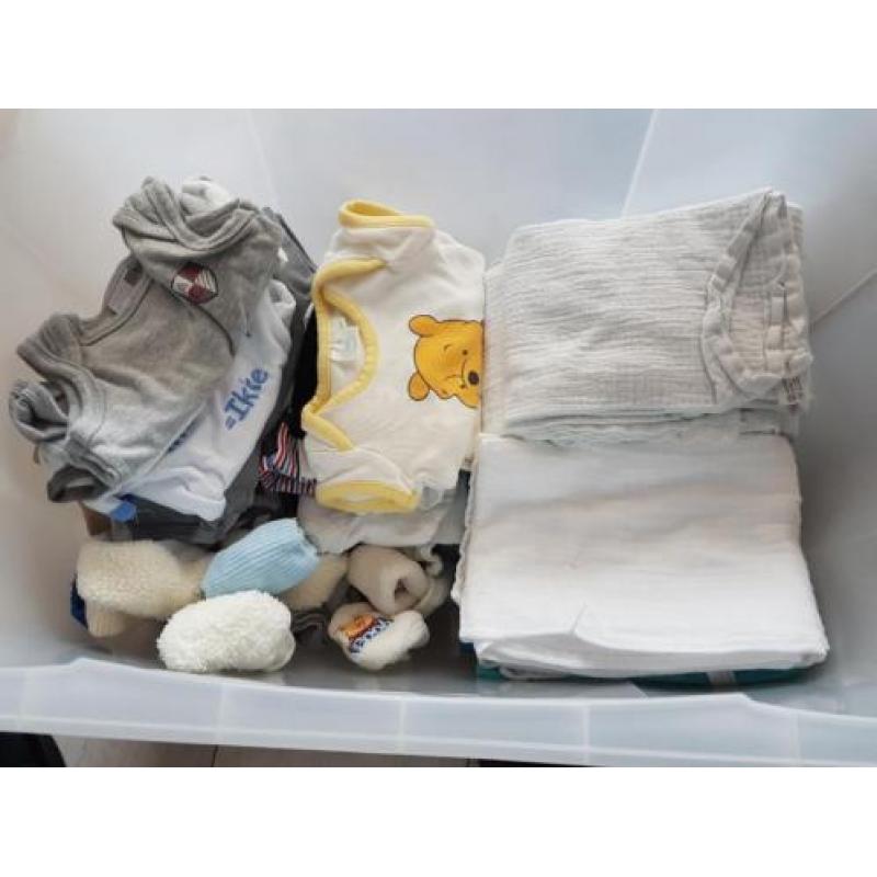 krat kinderkleding maat 50/56
