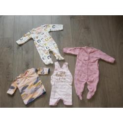 Babykleding maat 50/56