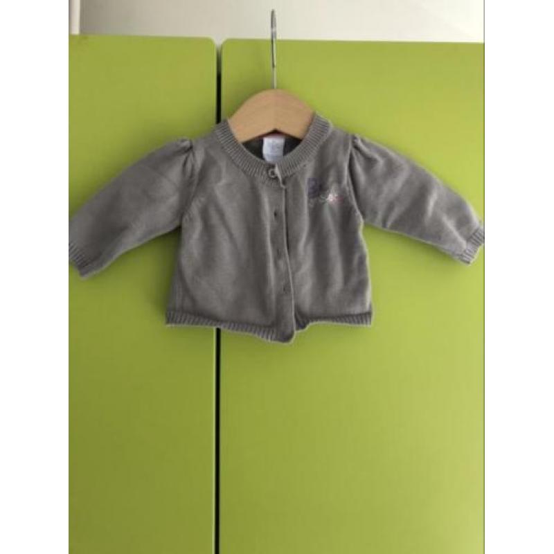 Pakket babykleding voor meisjes maat 50/56