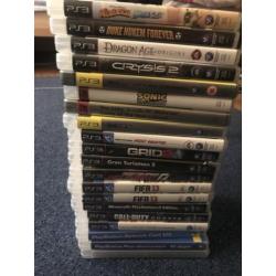 Ps3 slim met twee controllers en 22 Top spellen!