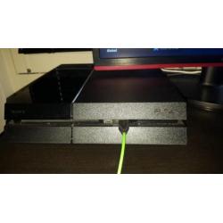 Playstation 4 + Gaming Monitor ZGAN!