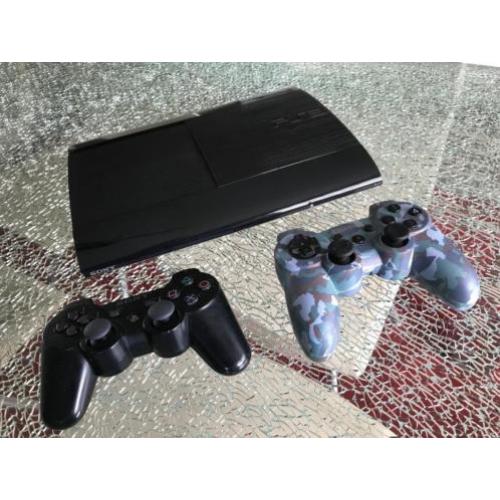 PS3 ultra slim 500GB incl. 2 controllers en games