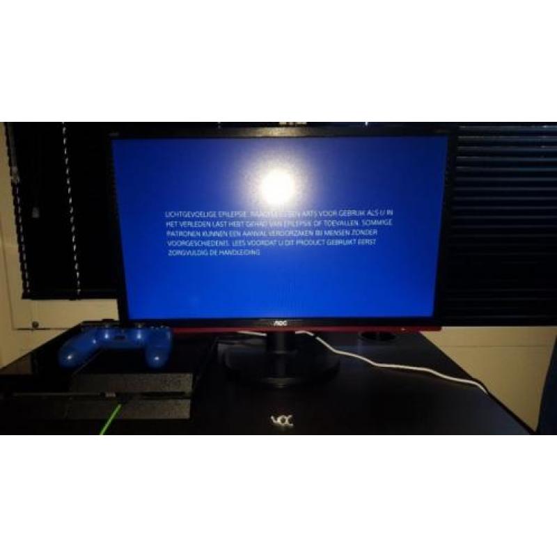 Playstation 4 + Gaming Monitor ZGAN!