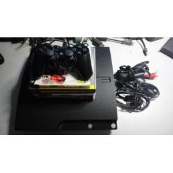 (65) Playstation 3 Slim 40gb compleet met games Te koop een
