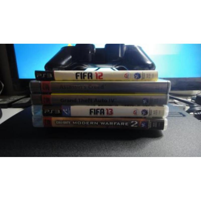 (65) Playstation 3 Slim 40gb compleet met games Te koop een